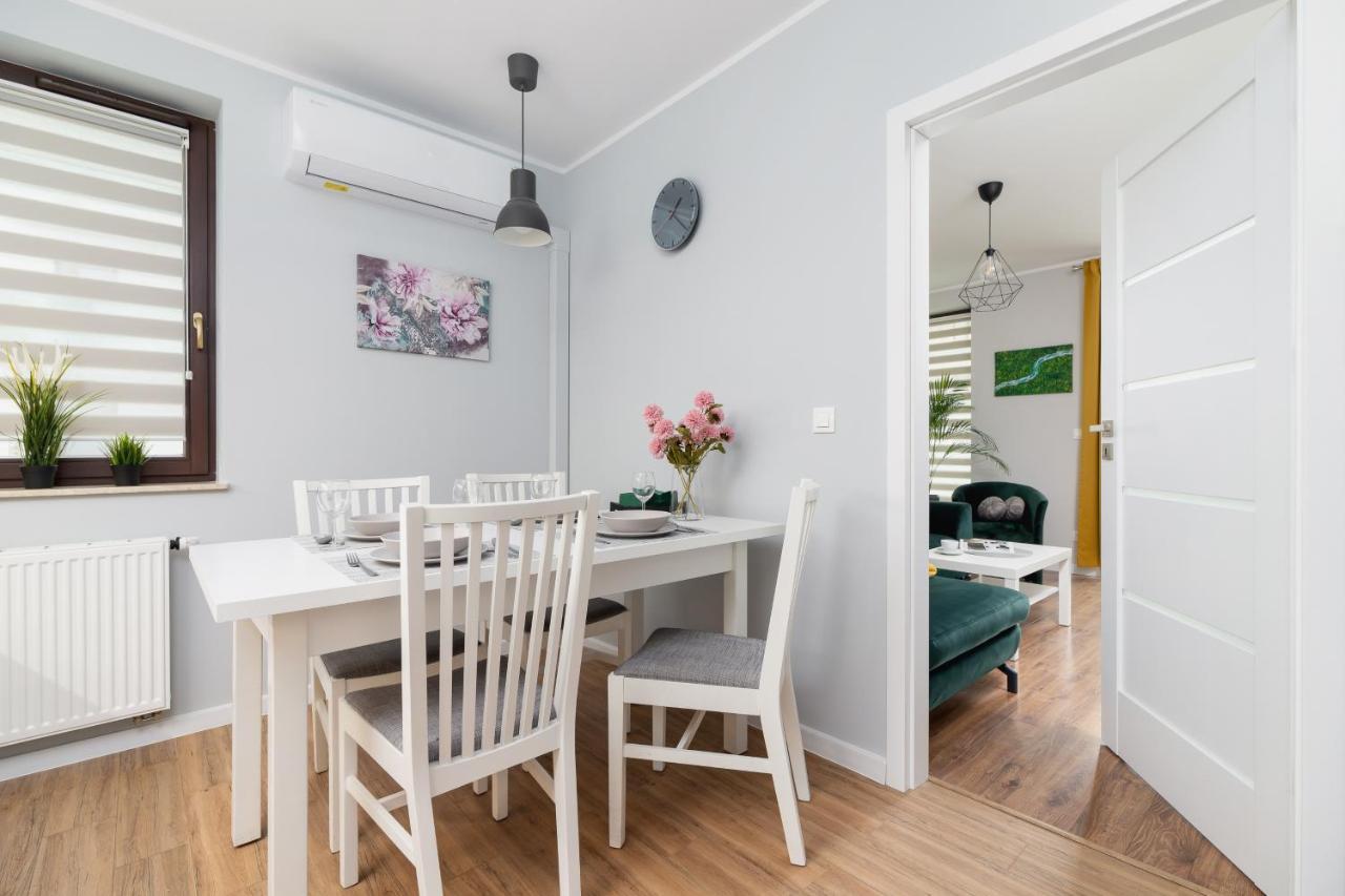 Apartments Cystersow Cracow By Noclegi Renters Krakow Bagian luar foto