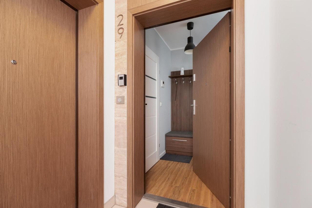 Apartments Cystersow Cracow By Noclegi Renters Krakow Bagian luar foto