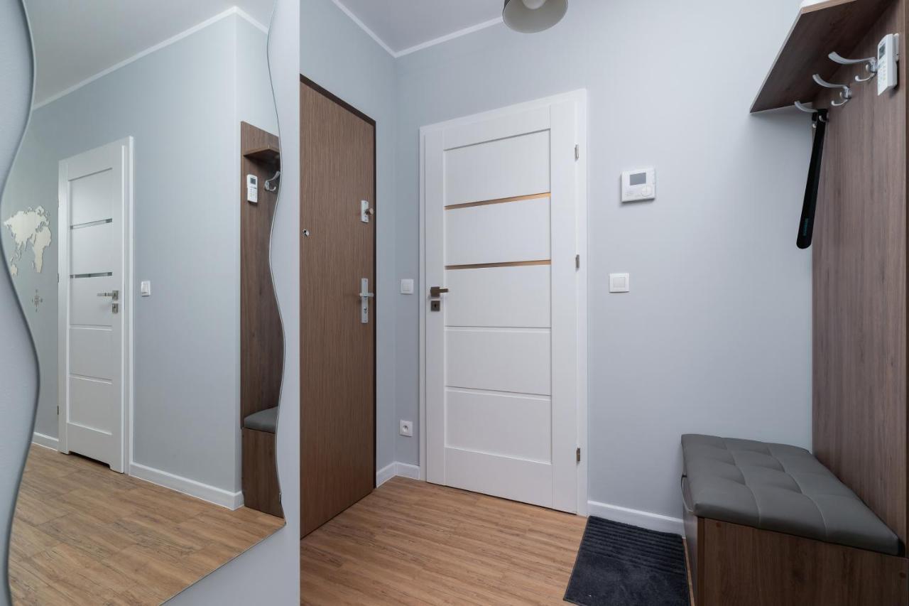 Apartments Cystersow Cracow By Noclegi Renters Krakow Bagian luar foto